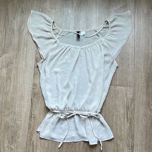 H&M Women’s Cream Flutter Sleeve Sheer Blouse Size 4